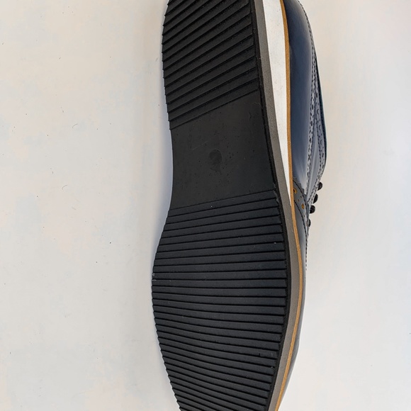 Navy Blue Wingtip Derby Leather Dress Shoe - Picture 6 of 7